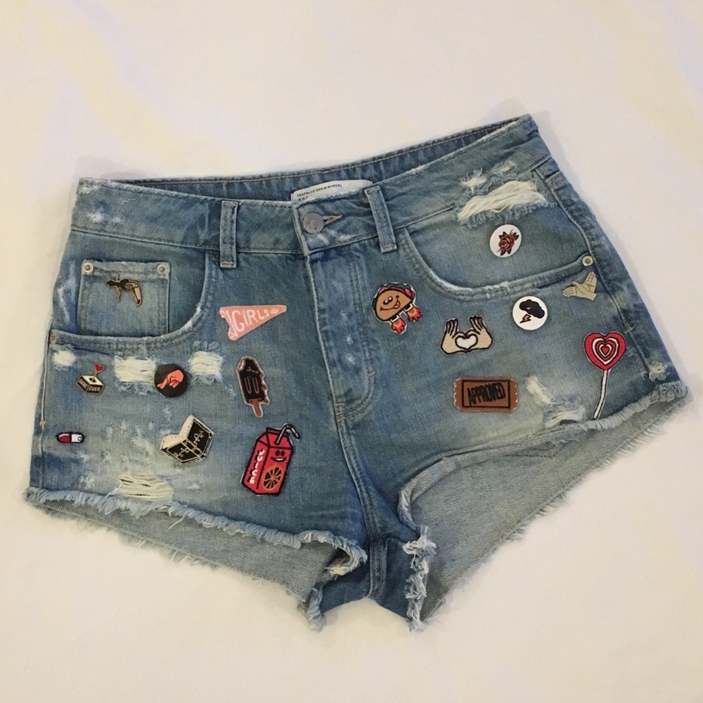 ZARA Distressed Embellished Denim Short Shorts sz 4 Summer Festival Cut Offs